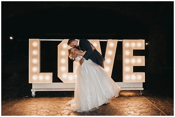 Love Wedding Sign, Arizona wedding photographer, mesa wedding photographer, arizona wedding venues
