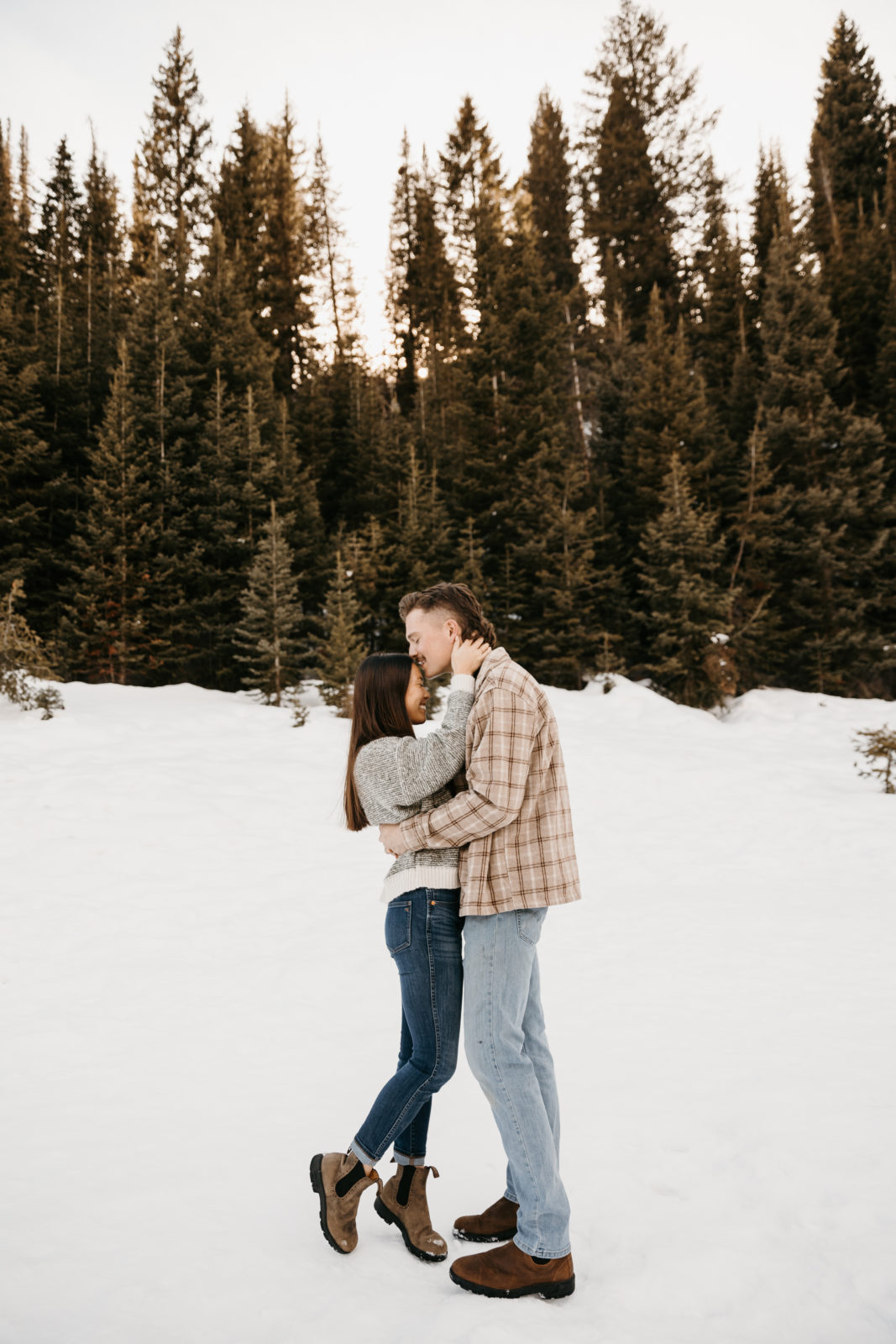 What Order Should I Book My Wedding Vendors?