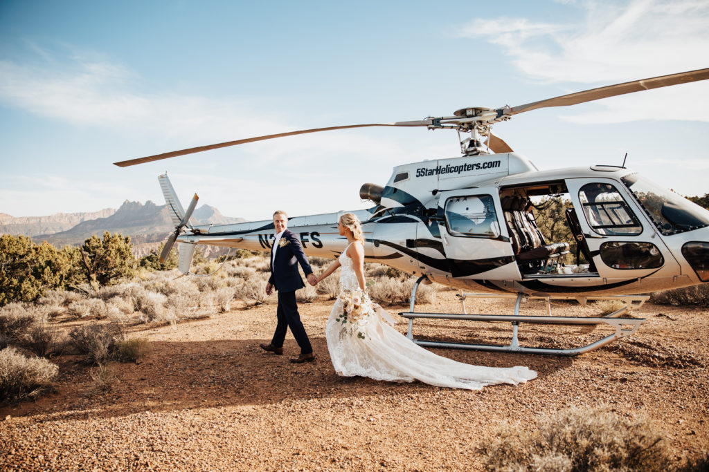 helicopter ride elopement in Zion National Park

